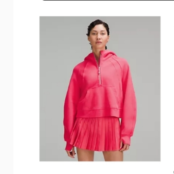 lululemon athletica Tops - 💋 NWT Lululemon Scuba!! Lip gloss M/L